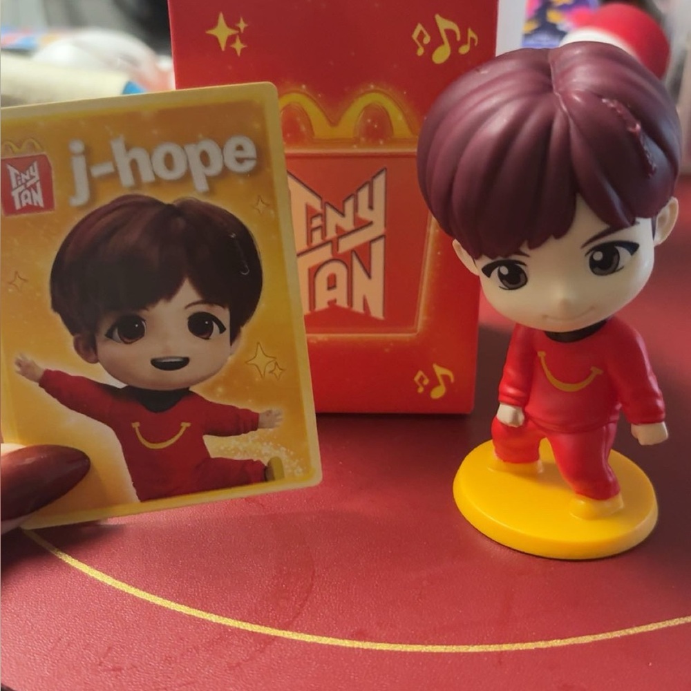 Jhope -Tiny Tan BTS Encore